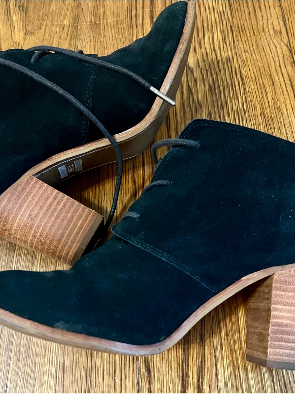 Toms Lunata Black Suede Lace-Up Block Heel Ankle Boots
